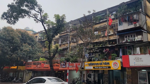 Co che moi mo duong cai tao chung cu cu tai Ha Noi. Anh: Minh Hanh