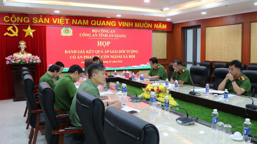 Cong tac phoi hop giua cac don vi ngay cang chat che, hieu qua; qua trinh ap giai bao dam tinh nghiem minh. Anh: Tien Dung