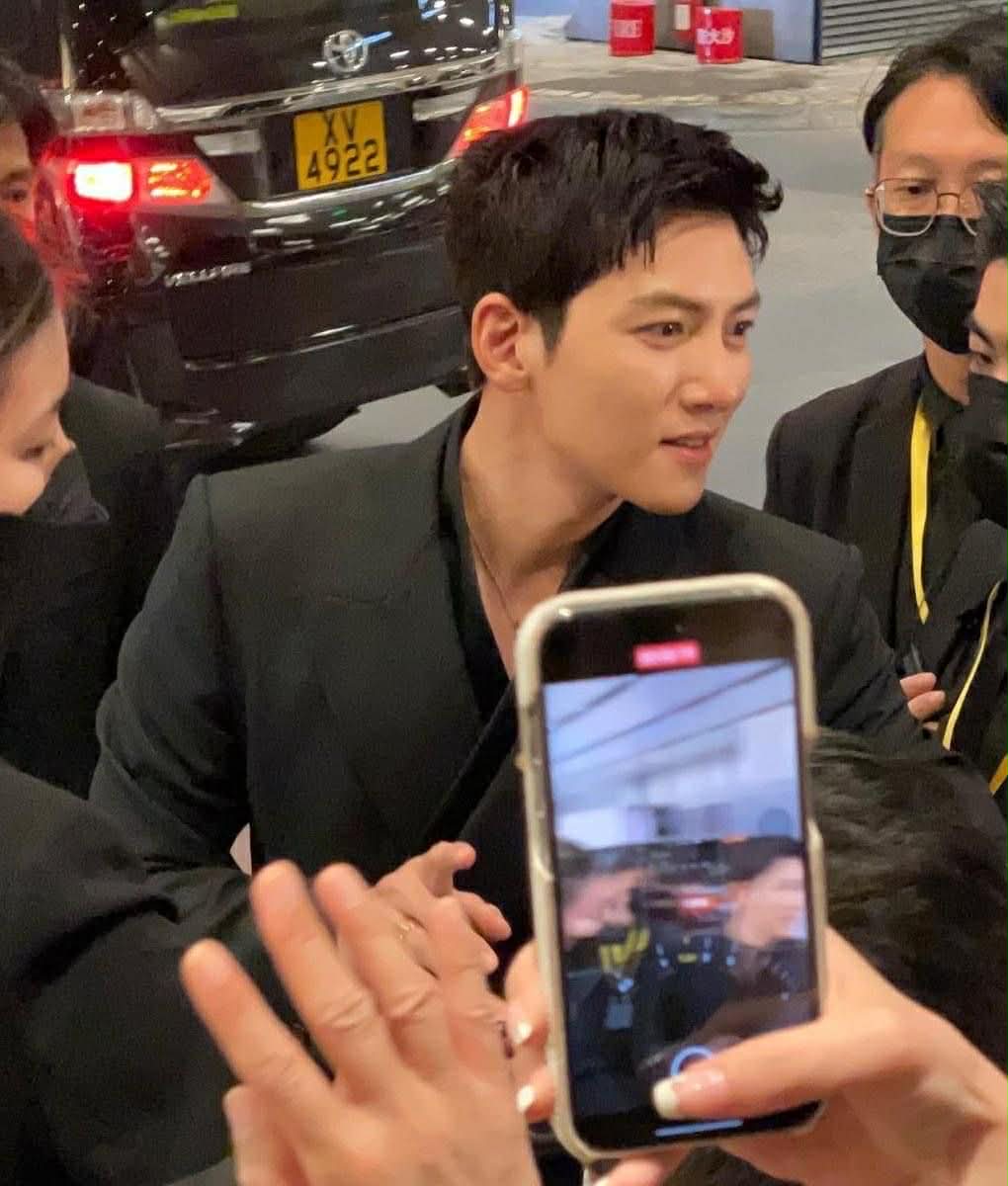 Nam dien vien Ji Chang Wook. Anh: Cat tu video