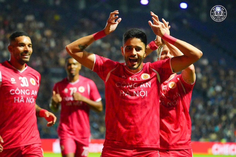 La police de Hanoï rencontre Selangor lors de la Coupe d'Asie du Sud-Est 2025-2026. Photo de : CAHN