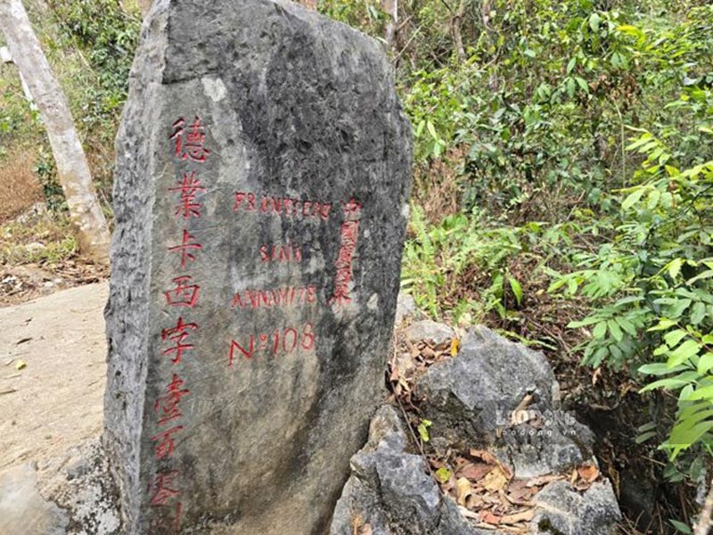 Khu di tich Quoc gia dac biet Pac Bo va Cot moc 108 lich su. Anh: Tan Van