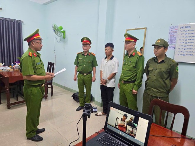 Bắt tạm giam thanh niên trộm cắp tài sản vừa mãn hạn tù