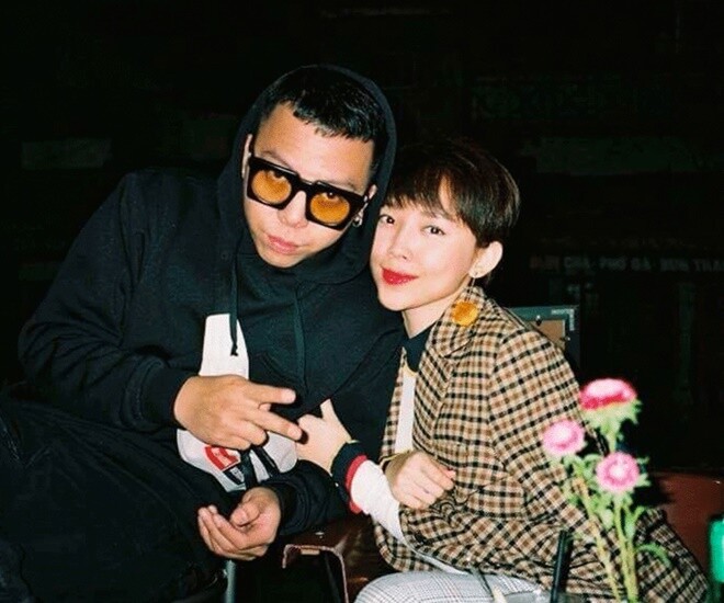 Toc Tien and Hoang Touliver. Photo: Artist provided.