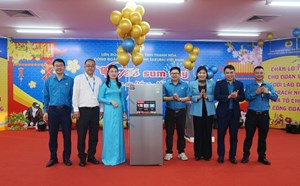 Sakurai Vietnam Company Trade Union organizes lucky draw for workers