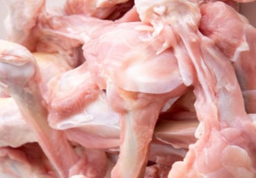 닭 뼈 육수는 힘든 일을 하는 노동자에게 적합한 콜라겐 보충제 중 하나입니다. 사진: 키에우 부