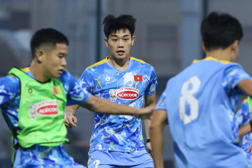 U23 베트남, 사우디아라비아에서 훈련 시작. 사진: VFF