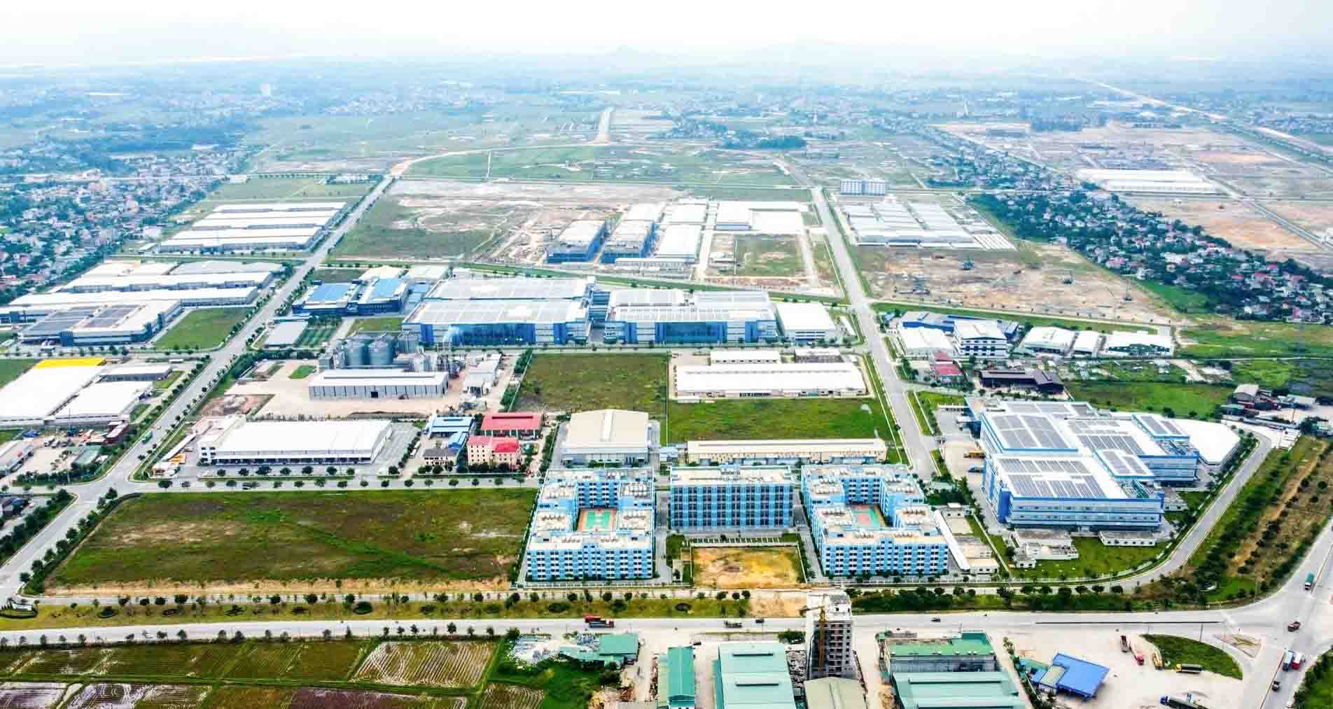 Su phat trien cua doanh nghiep dat ra yeu cau ngay cang cao doi voi cong tac nhan su. Anh: TU LIEU