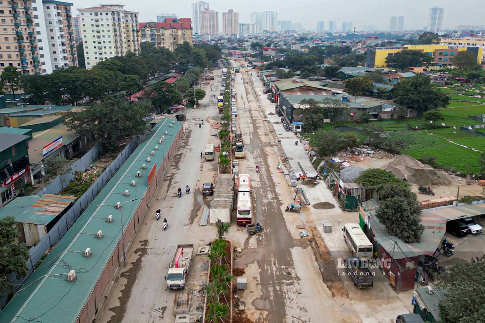 Viec du an tai khoi dong manh me trong thoi gian gan day thap len ky vong lon cho nguoi dan khu vuc phia Nam Thu do. Khi hoan thanh, tuyen Vanh dai 2,5 se ket noi dong bo voi ham chui Kim Dong - Giai Phong va cac truc giao thong lon, gop phan giam tai ap luc cho Vanh dai 2 va Vanh dai 3 von dang qua tai, dong thoi cai thien dien mao do thi va dieu kien song cua nguoi dan doc tuyen.