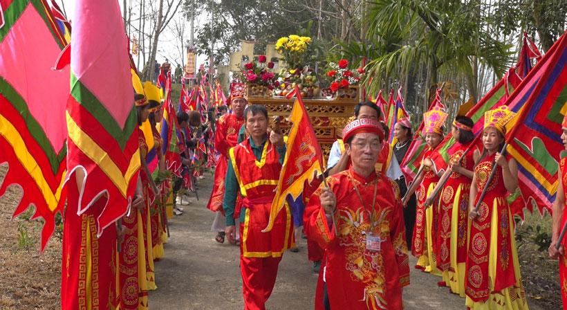 Nghi le ruoc kieu tai le hoi den Hai Co. Anh: Kim Thoa