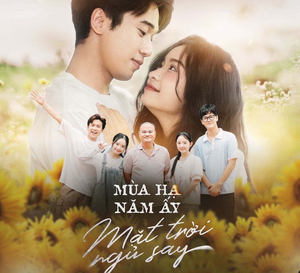 Anh cam trich du an phim moi. Anh: Doan phim.