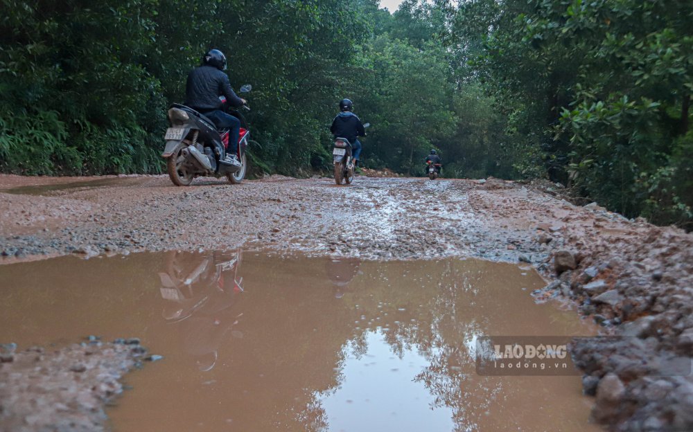 Duong hong anh huong nghiem trong den doi song cua nguoi dan.