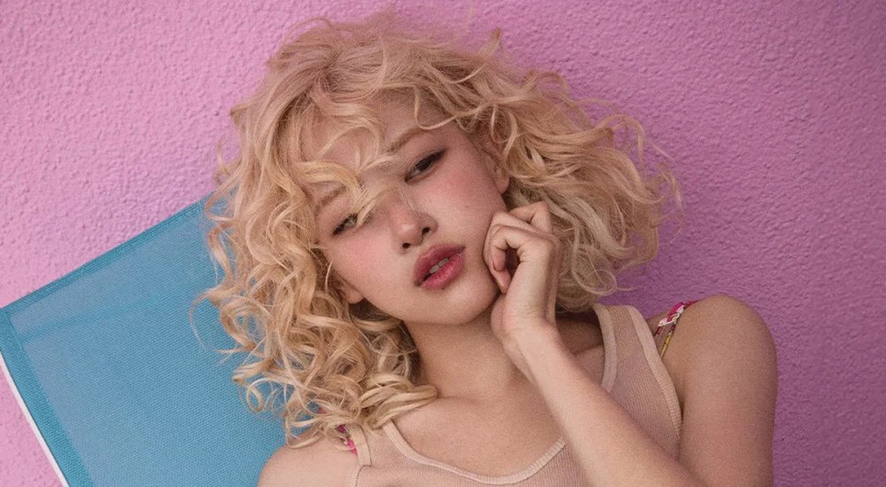 Singer Rosé from Blackpink. Photo: Lotte.