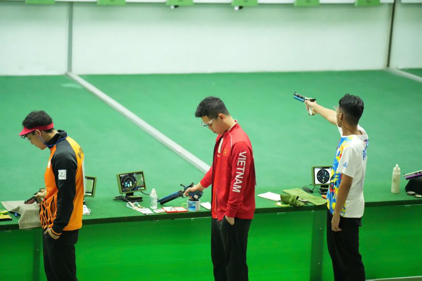 Pham Quang Huy will participate in the 2026 Asian Handgun and Rifle Championship in India. Photo: Minh Anh