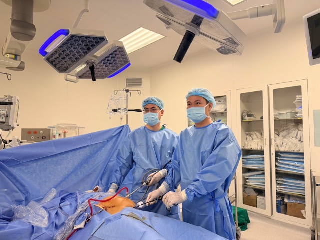 Patients are being rescued by helicopter and treated at Military Hospital 175. Photo: BVCC