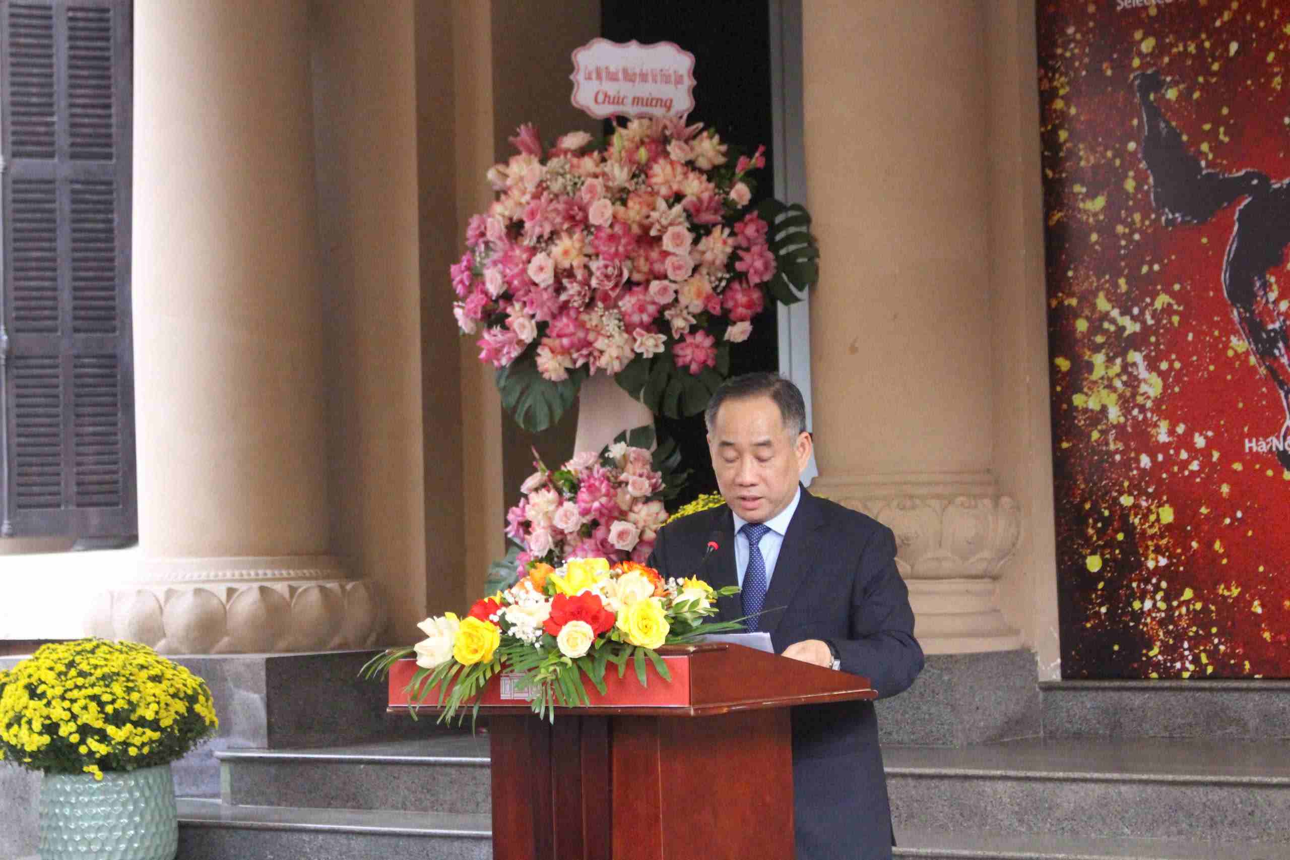 Ông Nguyễn Anh Minh - Giám đốc Bảo tàng Mỹ thuật Việt Nam phát biểu khai mạc. Ảnh: Lê Tuyến