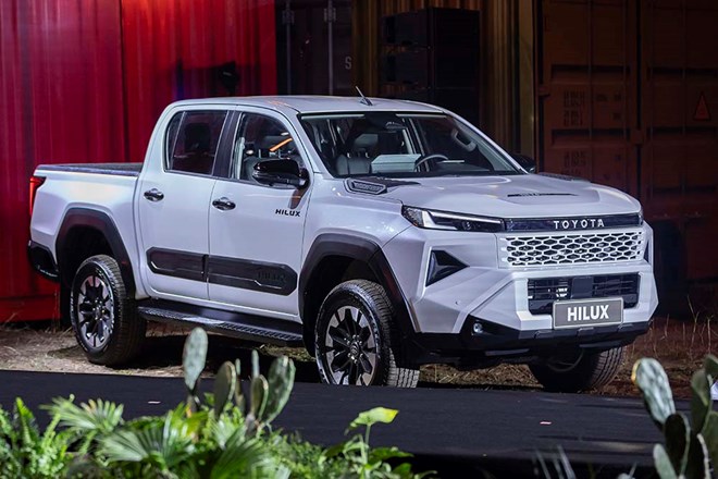 Toyota Hilux 2026 mới và chiến lược cạnh tranh trong phân khúc bán tải