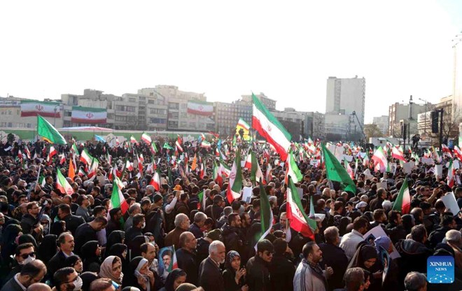 Protests spread in Iran as the death toll increased, and the Internet was cut off for nearly 3 weeks. Photo: Xinhua