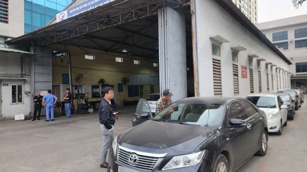 Kiểm định khí thải xe máy đối mặt bài toán thiếu trạm và mặt bằng. Ảnh: Minh Hạnh 