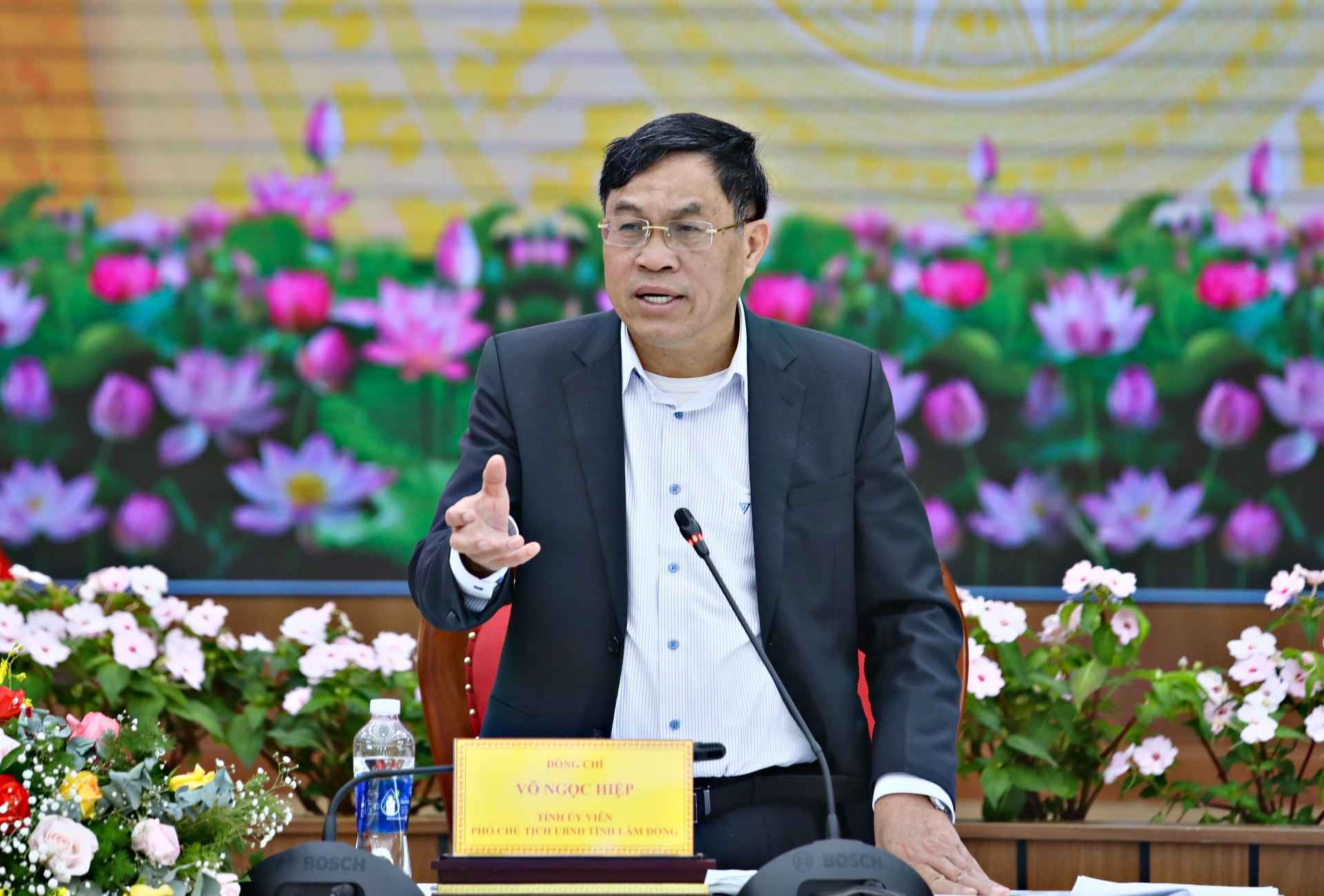 Ông Võ Ngọc Hiệp, Phó Chủ tịch UBND tỉnh Lâm Đồng phát biểu tại buổi làm việc. Ảnh: Chính Thành