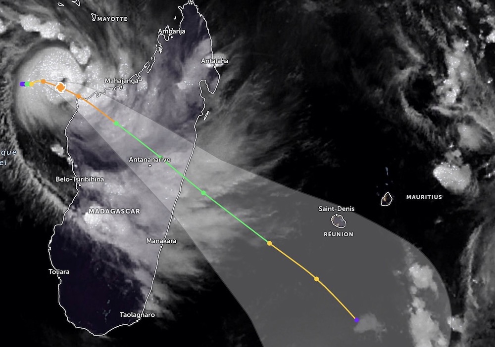Storm Fytia rapidly strengthens, reaching maximum intensity when making landfall in Madagascar. Photo: European Space Agency
