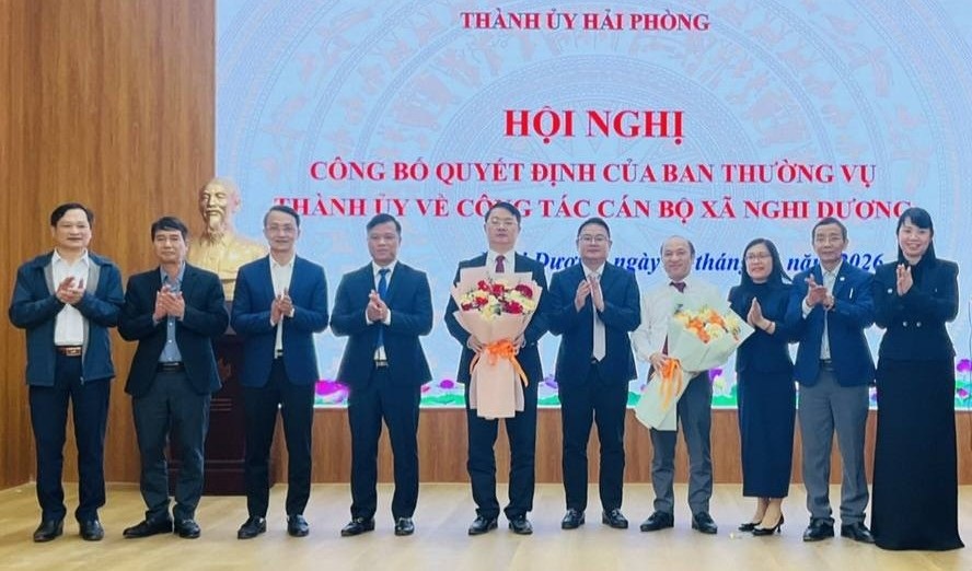 Xã Nghi Dương công bố các quyết định về công tác cán bộ. Ảnh: Cổng TTĐT xã Nghi Dương