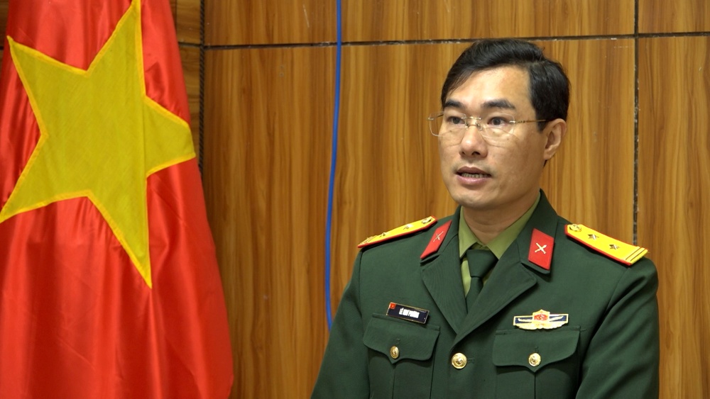 Arranging regular cadres, improving the quality of National Defense from the grassroots level. Photo: Quang Dao