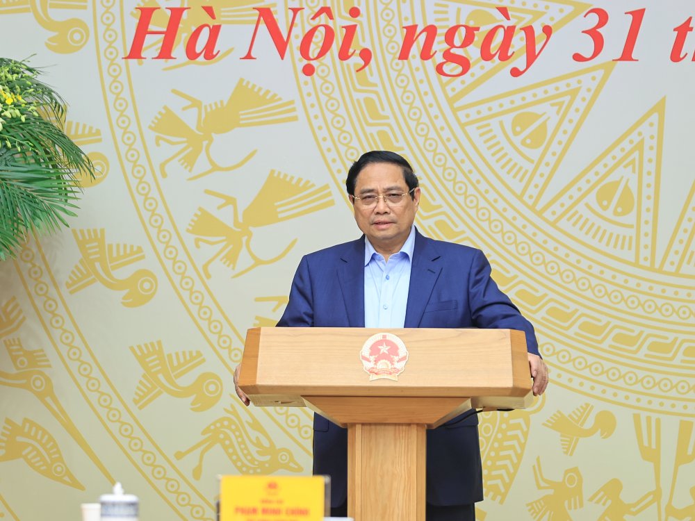 Prime Minister Pham Minh Chinh agreed to build a mechanism to assign tasks, assign big, difficult, and breakthrough tasks to businesses. Photo: VGP