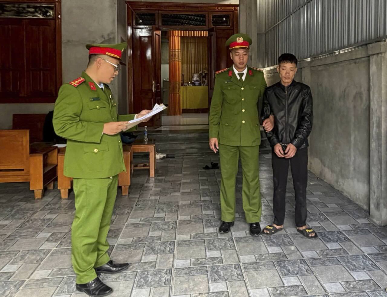 Đối tượng Đào Viết Luân bị khởi tố sau khi công an kiểm tra và bắt quả tang tàng trữ ma túy. Ảnh: Công an Quảng Trị