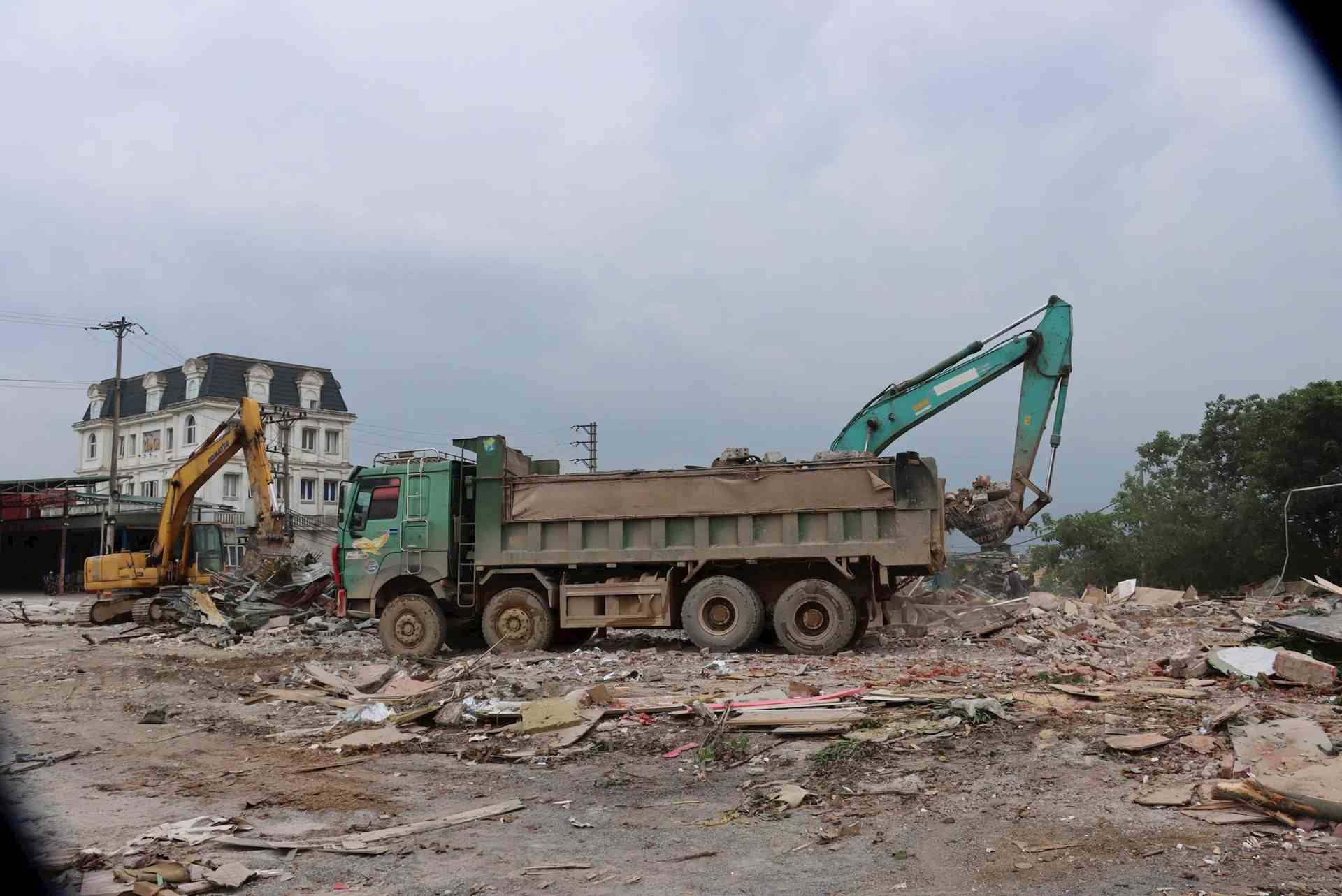 Xã Chuyên Mỹ tháo gỡ “điểm nghẽn” về giải phóng mặt bằng các dự án trọng điểm. Ảnh: Minh Lộc