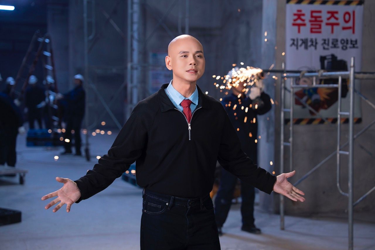 Phan Dinh Tung. Photo: Artist provided.