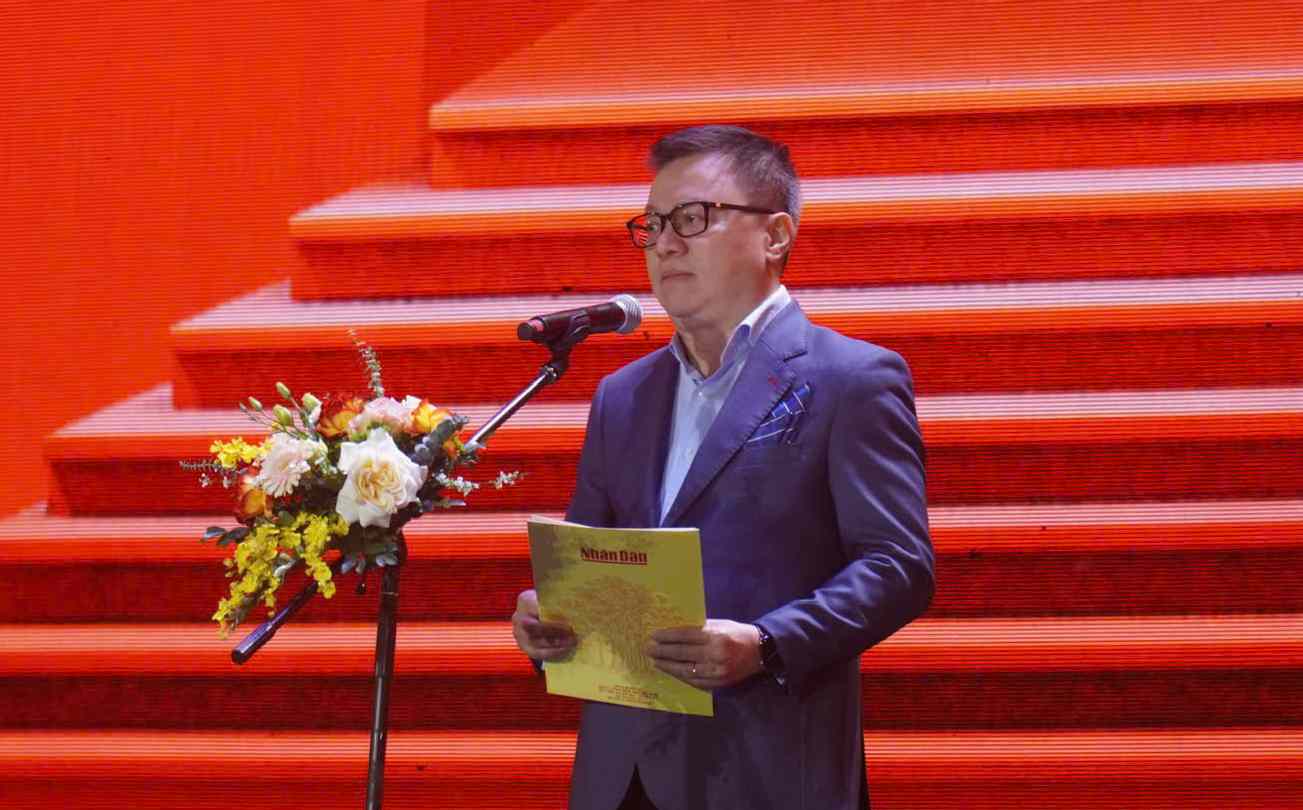 Đồng chí Lê Quốc Minh phát biểu khai mạc chương trình. Ảnh: Minh Chính