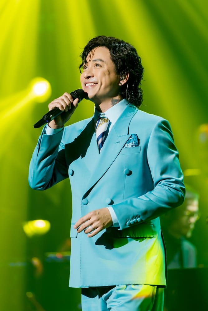 Tuan Hung gui den khan gia Thu do 2 ca khuc do anh tu sang tac. Anh: Ban to chuc