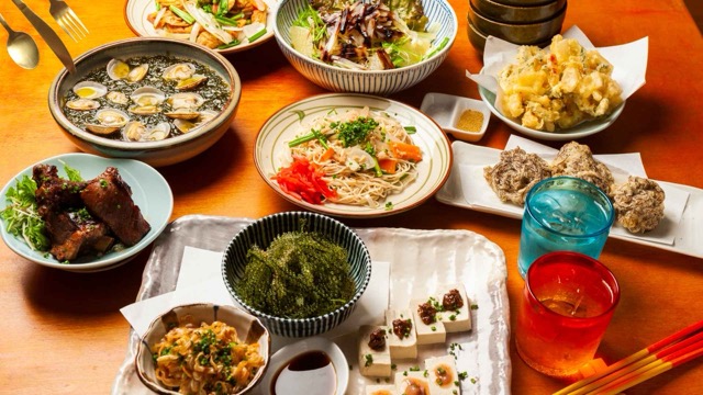 Eating a lot of parties without control will cause rapid weight gain. Graphic photo: Huong Son