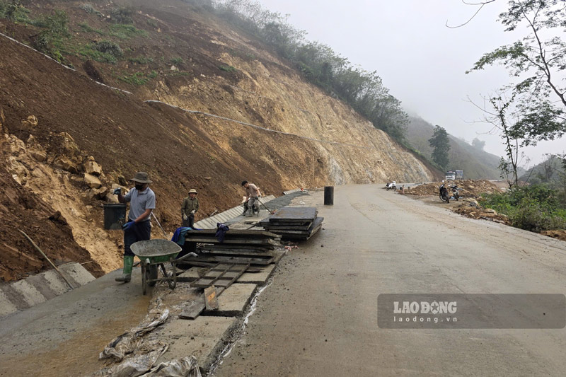 30 mui thi cong gap rut day nhanh du an giao thong trong diem nay. Anh: Dinh Dai