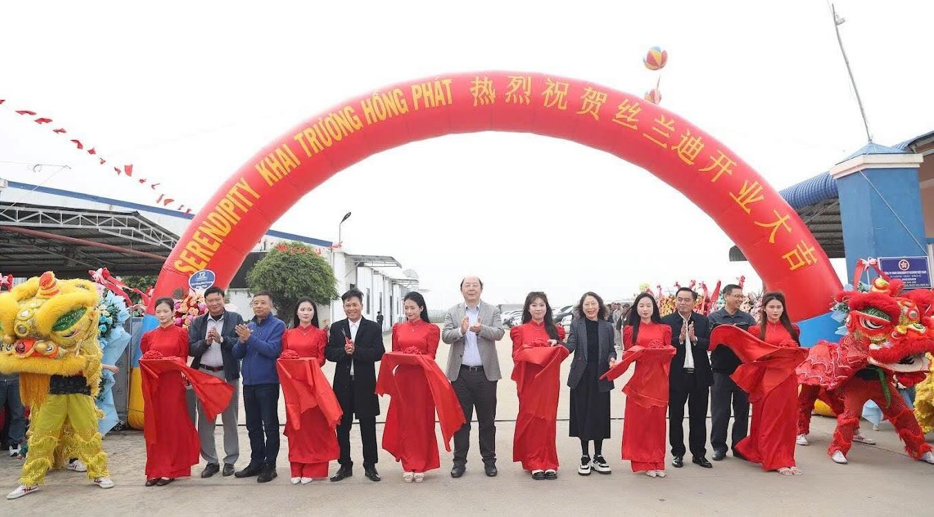 Serendipity Fashion Vietnam garment factory was opened, creating jobs for more than 300 workers. Photo: Nghe An Trade Union