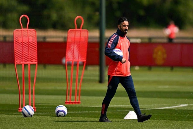 Van chua ro Amorim se dinh hinh chien thuat cua Man United ra sao.  Anh: AFP