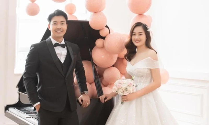 Hoa khoi bong chuyen Linh Chi cuoi chong nam 2022. Anh: NVCC