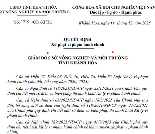 Without a food safety certificate, the fish cake establishment in Khanh Hoa was fined according to regulations. Photo: Phuong Linh