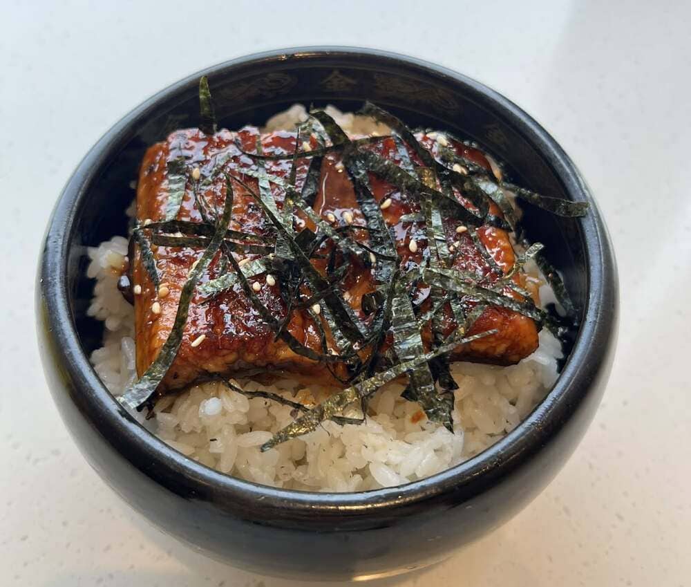 Nutritious eel rice will help change the taste of family meals after the 2026 New Year holiday. Photo: Mai Chau
