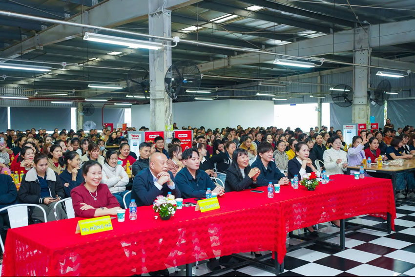 The Tet atmosphere has arrived early for Matsuoka Phu Tho workers in the program "Tet Sum vay - Spring of Gratitude to the Party" 2026. Photo: Bao Nguyen
