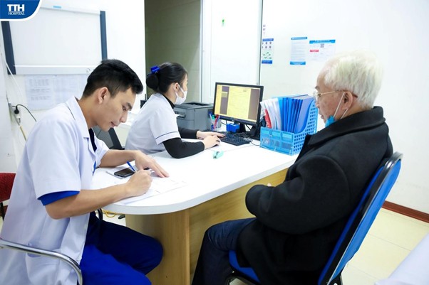 Anh: Benh vien Da khoa TTH Vinh