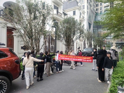 Hoàng Hường bị bắt, ai sẽ trả tiền nợ lương cho người lao động