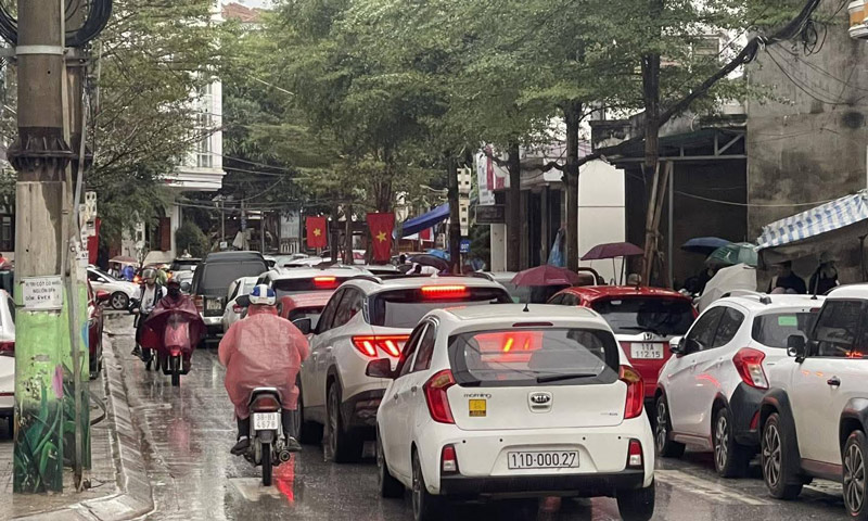 Tac duong tai trung tam tinh Cao Bang vao sang ngay 5.1. Anh: Hoang Phuc