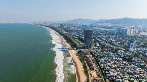 Nguyen Tat Thanh Street (Da Nang City). Photo: PV