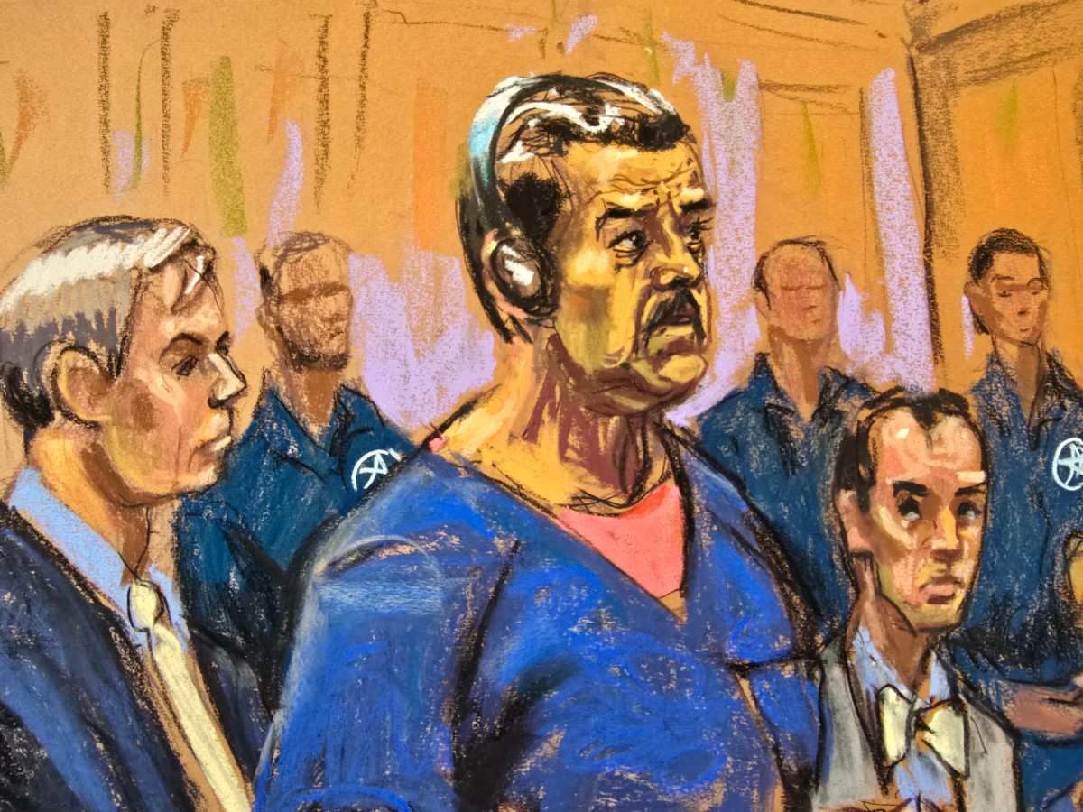 Phac hoa hinh anh Tong thong Nicolas Maduro tai toa. Anh: AFP