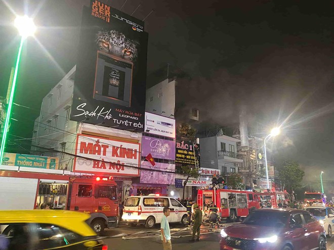 Image of a fire that occurred in the Nha Trang area in 2025. Photo: Huu Long