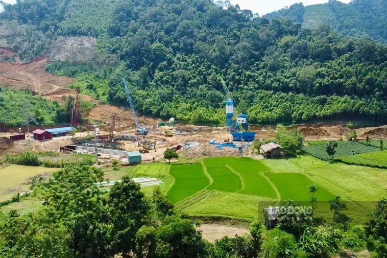 Du an cao toc Cho Moi - Bac Kan co chieu dai hon 28km. Anh: Viet Bac