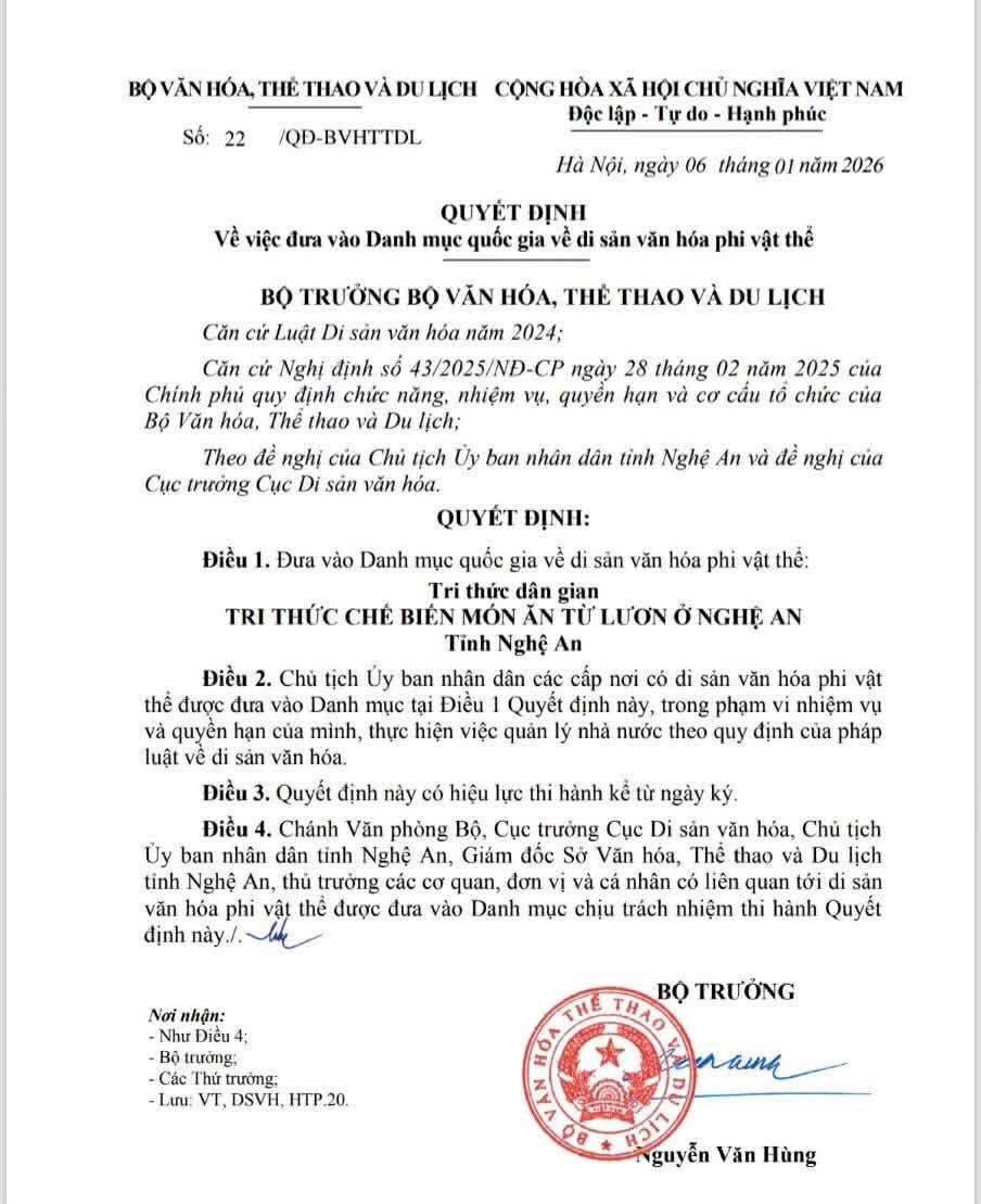 Quyet dinh ve viec dua tri thuc dan gian “Tri thuc che bien mon an tu luon o Nghe An” vao Danh muc quoc gia ve di san van hoa phi vat the. Anh: Ngoc Anh