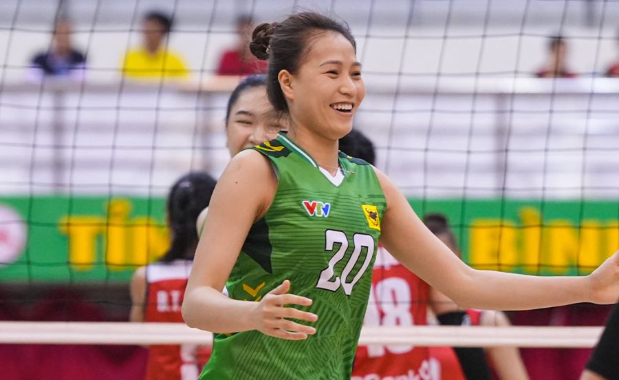 Phu cong Lu Thi Phuong khong xuat ngoai. Anh: Bong chuyen Viet Nam