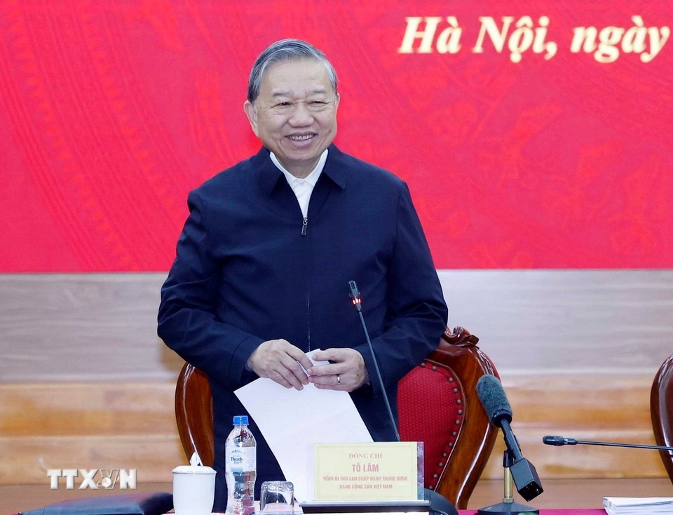 Tong Bi thu To Lam phat bieu tai buoi lam viec. Anh: TTXVN